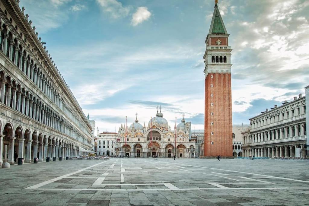 2 Min Da Piazza San Marco L-Home Venezia Esterno foto